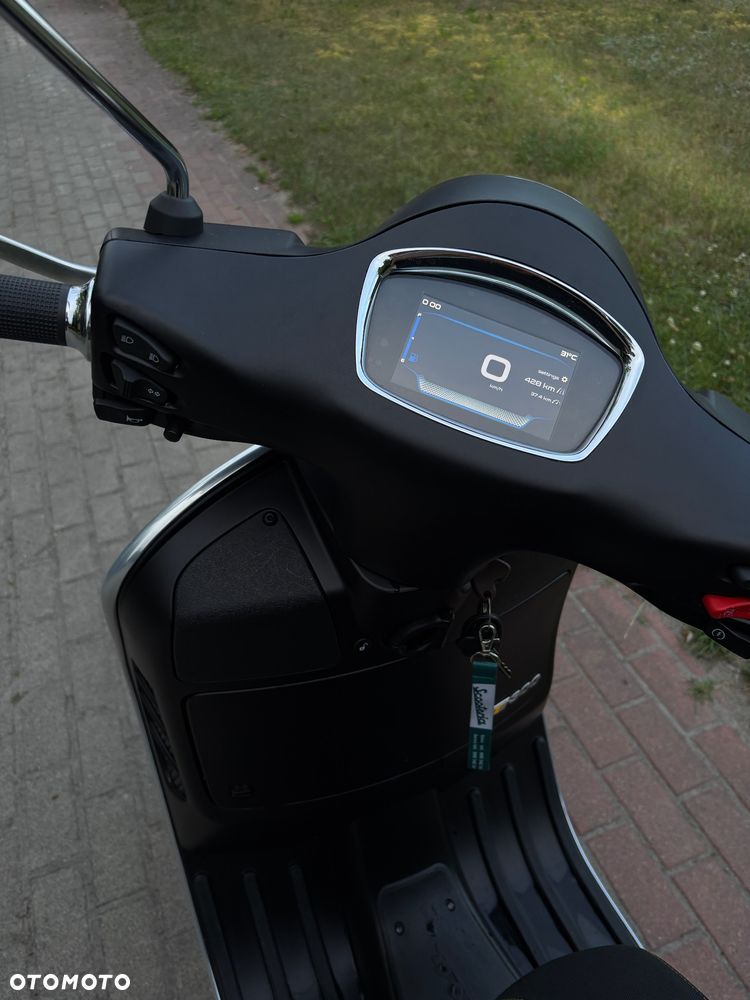 Vespa GTS - 5