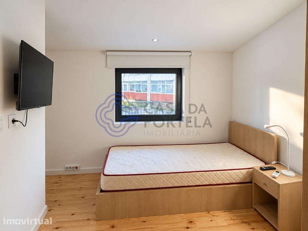 INVESTIMENTO - MORADIA RENOVADA À VENDA NA BAIXA DA PORTO - Grande imagem: 5/28