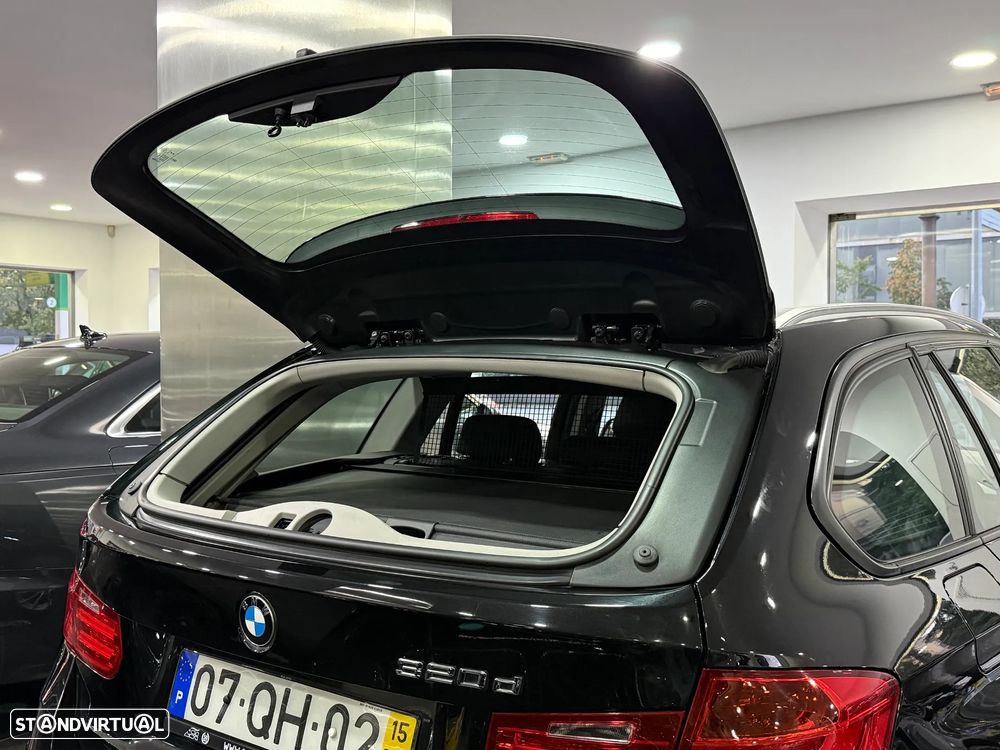 BMW 320 d Touring EfficientDynamics - 7
