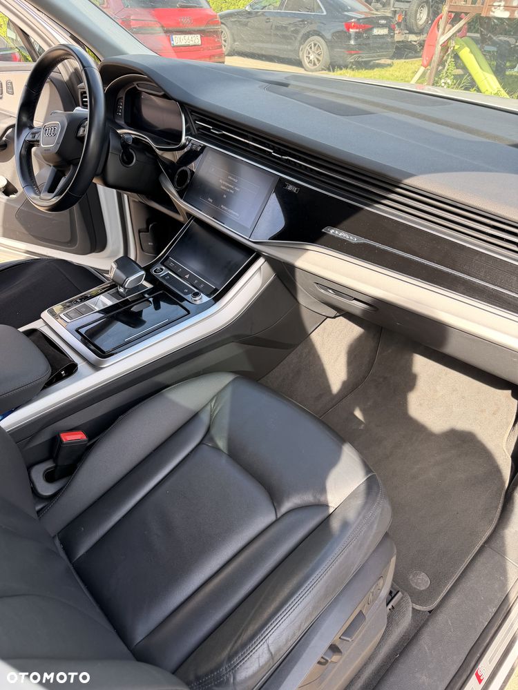 Audi Q7 - 7