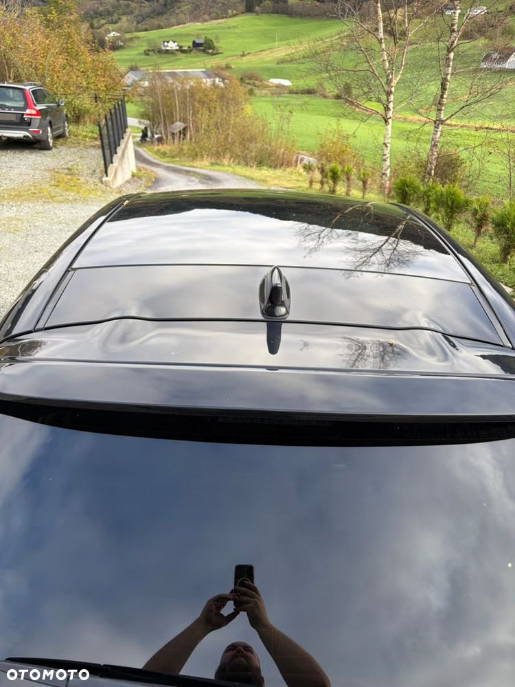 Toyota Yaris Hybrid 1.5 Selection Style - 8