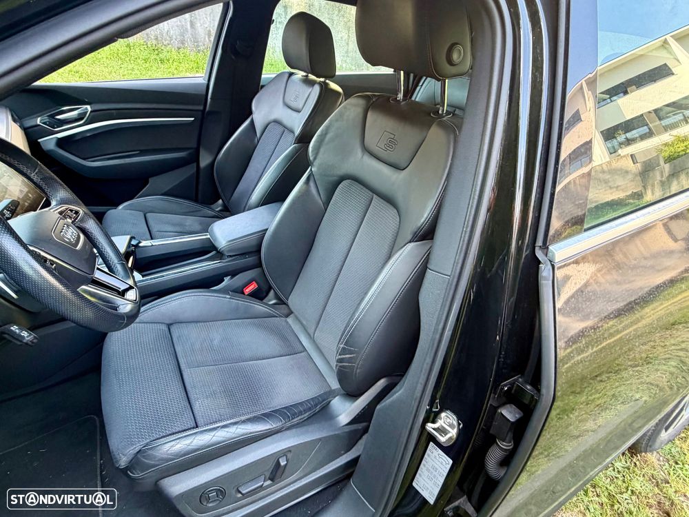 Audi e-tron 55 quattro S line - 42