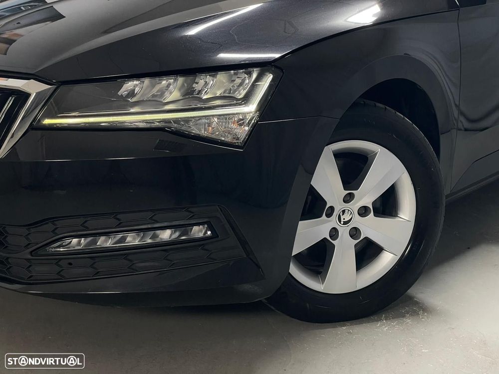 Skoda Superb Break 2.0 TDI Style DSG - 6