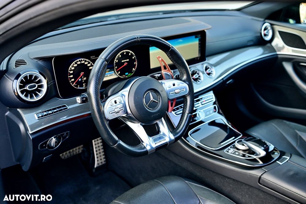 Mercedes-Benz CLS - 10