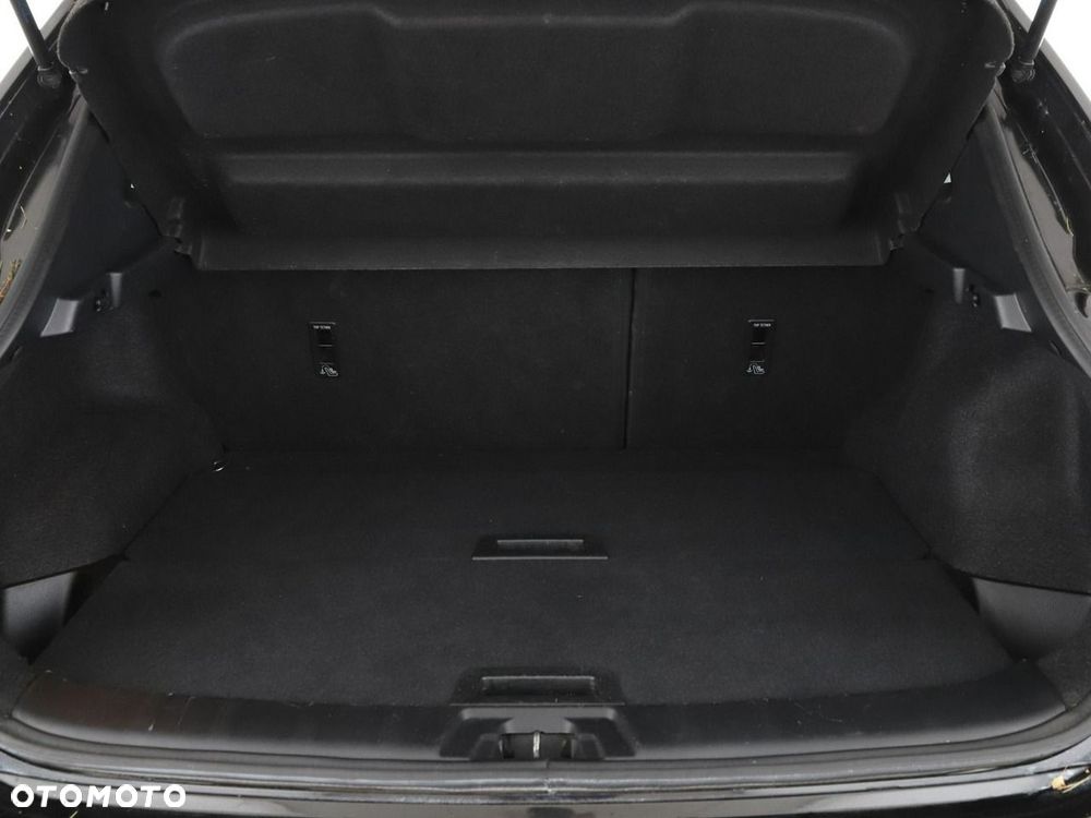Nissan Qashqai 1.2 DIG-T N-Connecta - 21