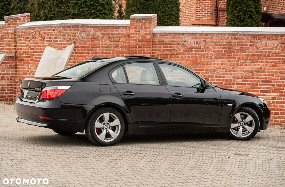 BMW Seria 5 520d Special Edition - 18