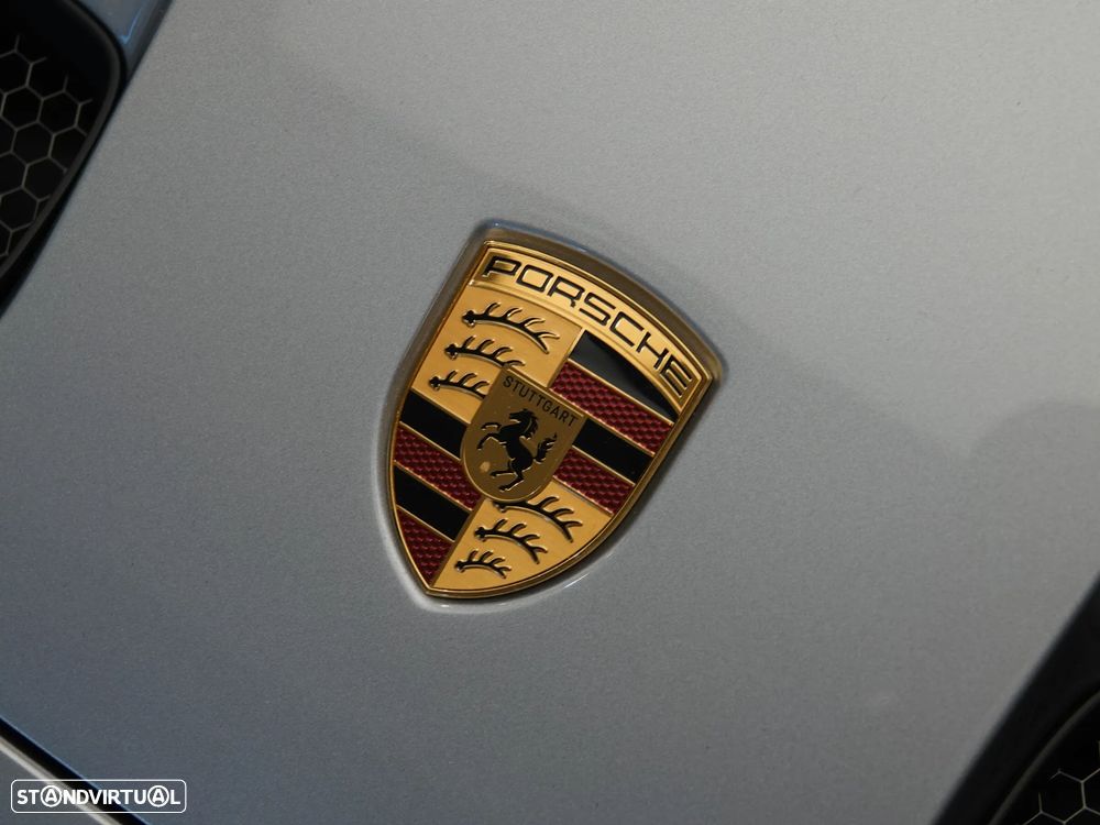 Porsche 911 (992) GT3 Touring Package PDK - 23