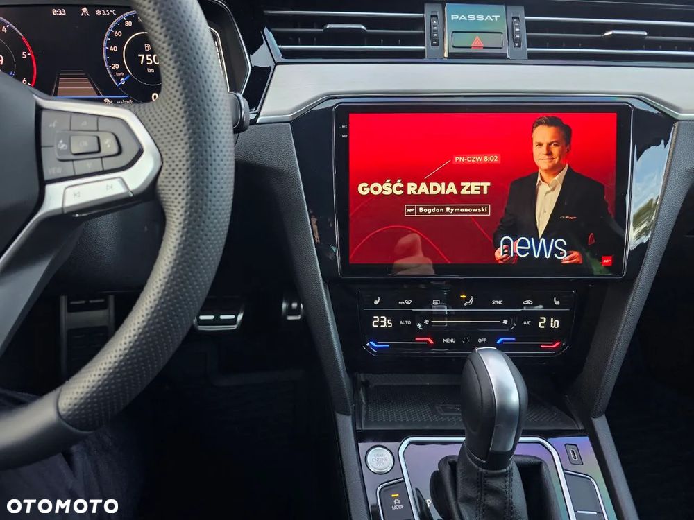 Volkswagen Passat 2.0 TDI 4Mot Elegance DSG - 39