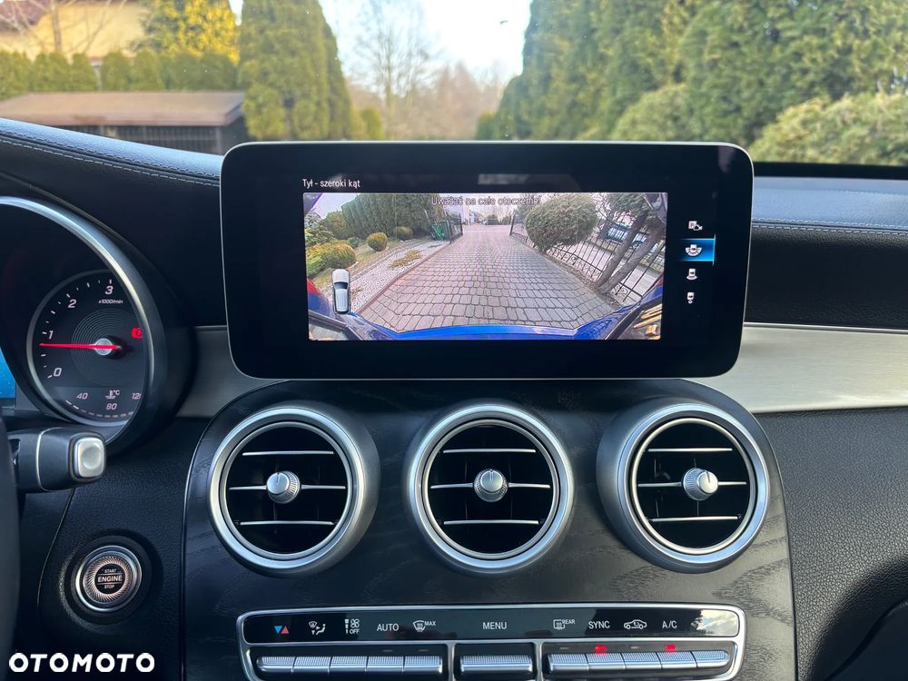 Mercedes-Benz GLC 220 d 4Matic 9G-TRONIC Exclusive - 34