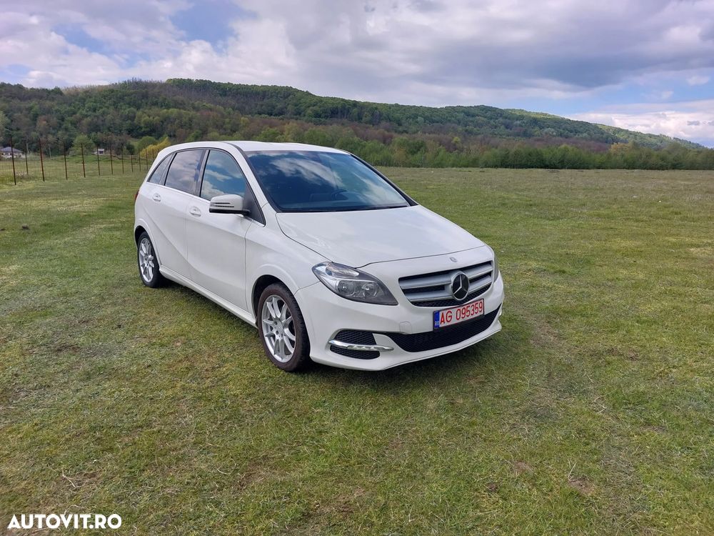 Mercedes-Benz B 200 Natural Drive c Urban - 2