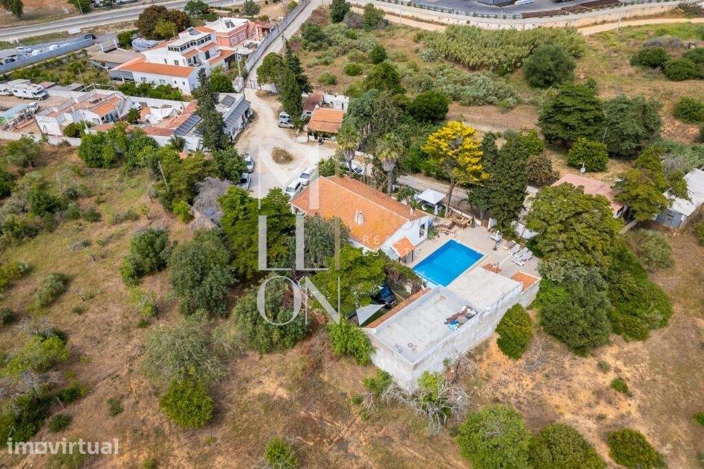 Quinta de Investimento com Elevado Potencial | 10 Habitações Arrendada - Grande imagem: 3/33