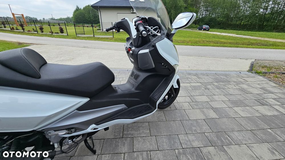 SYM GTS - 13