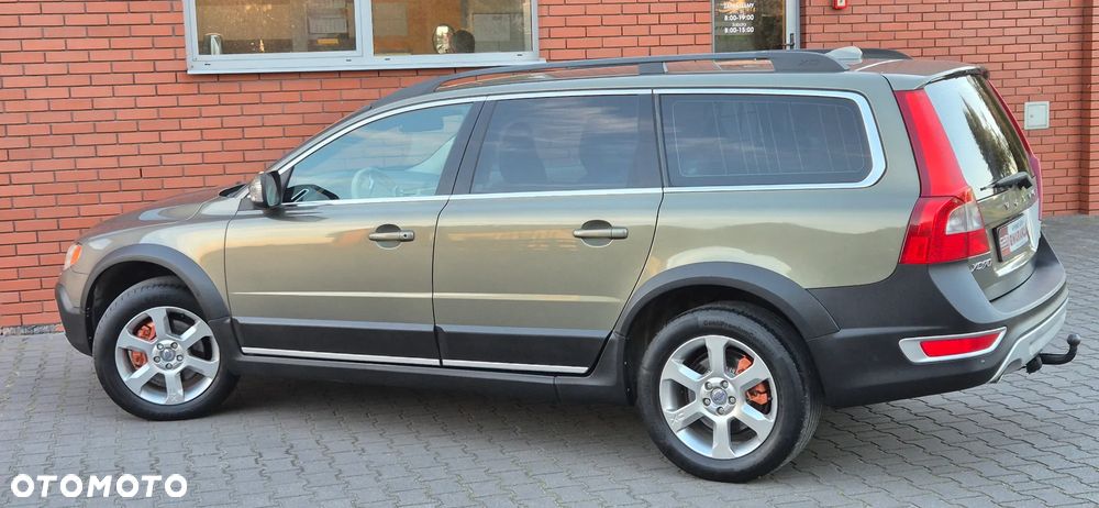 Volvo XC 70 D5 AWD Summum - 32
