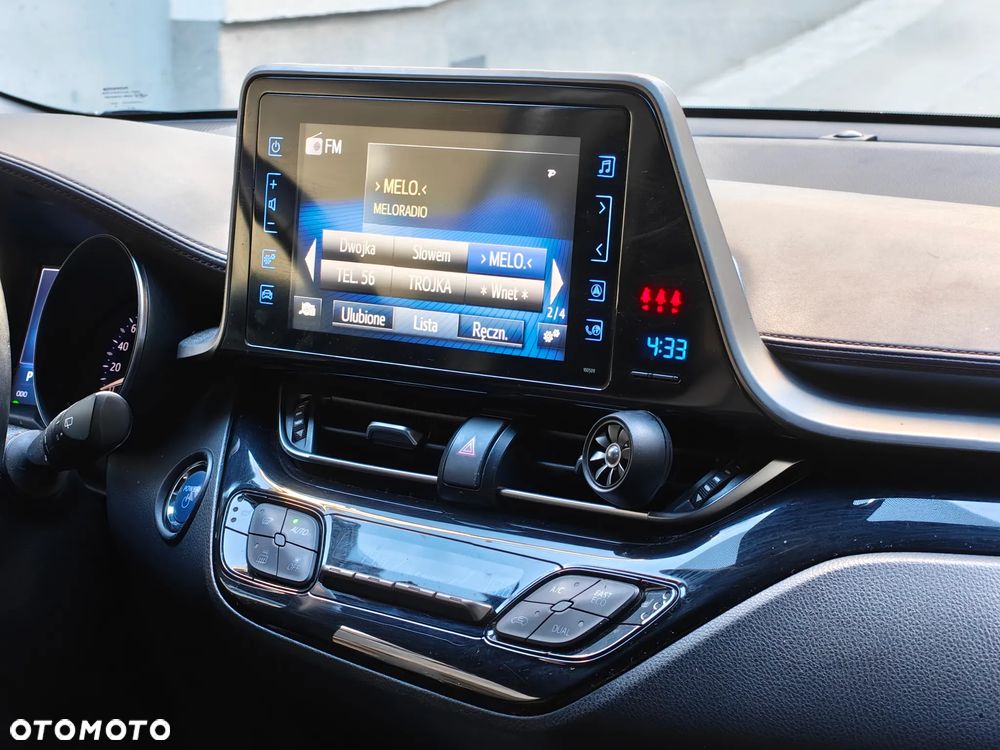 Toyota C-HR 1.8 Hybrid Prestige - 18