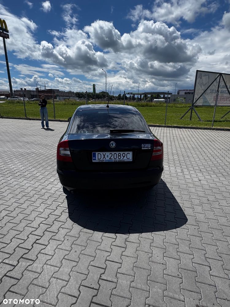Skoda Octavia 2.0 TDI Elegance - 4