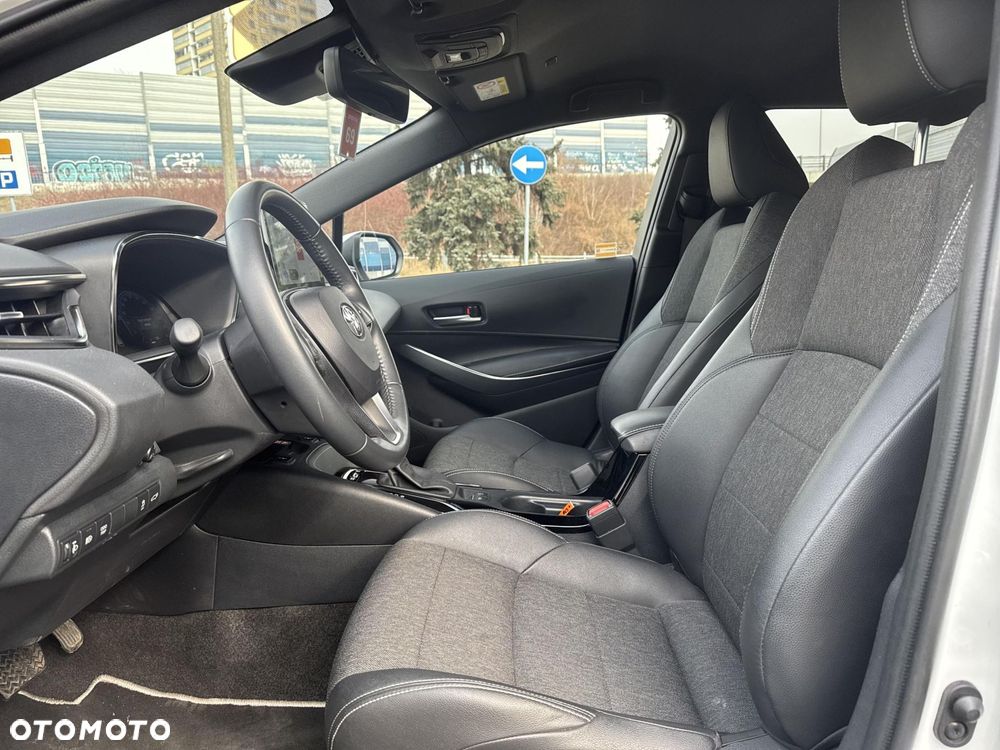 Toyota Corolla 1.8 Hybrid Style - 15