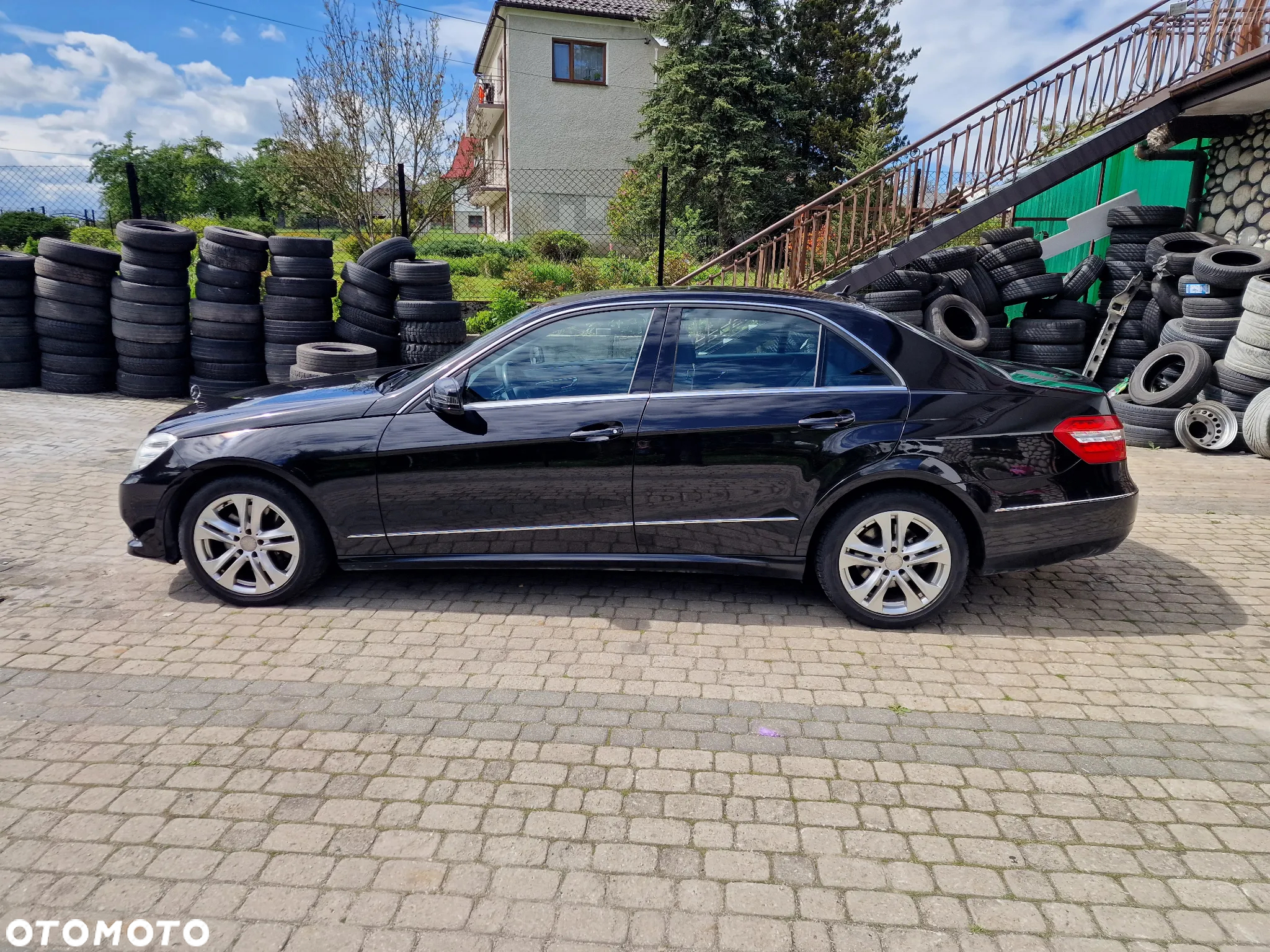 Mercedes-Benz Klasa E 350 4-Matic Avantgarde - 13