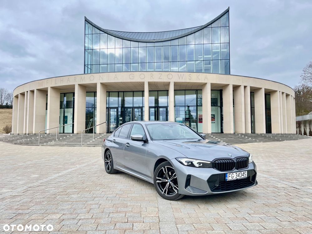 BMW Seria 3 318i M Sport sport - 11