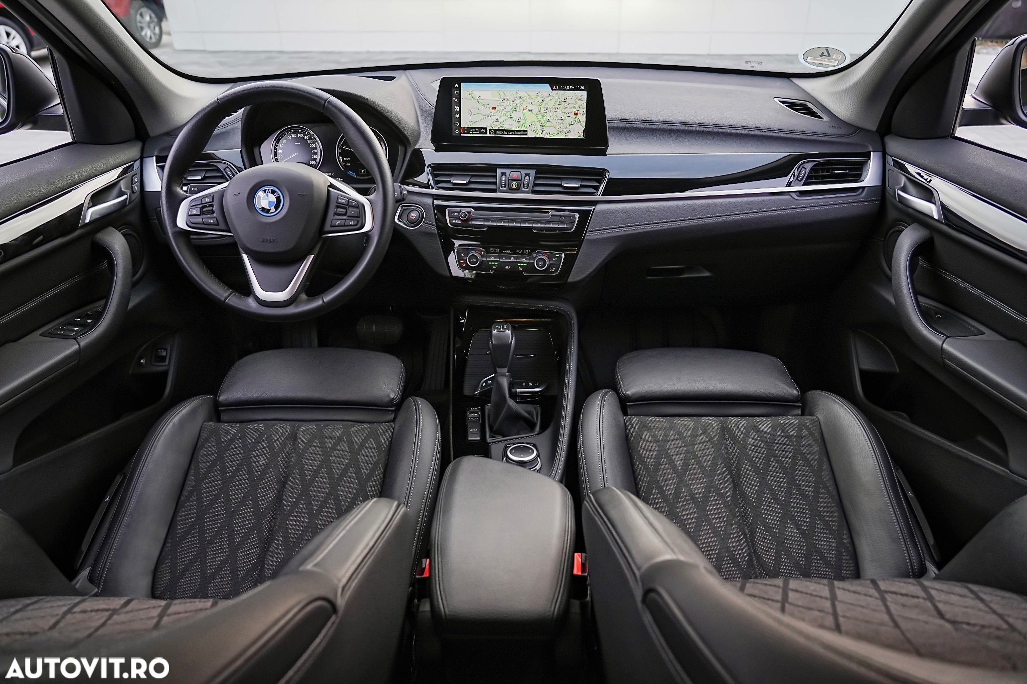 BMW X1 xDrive25e xLine - 8