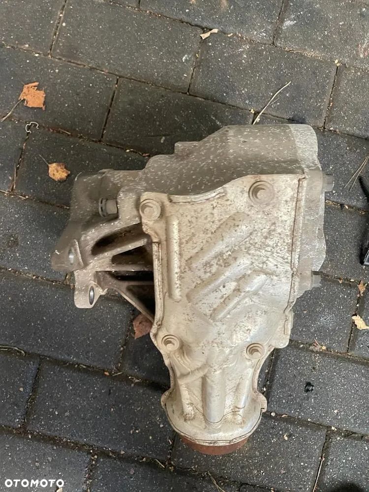 volvo xc60 xc70 2.4 d5 dyfer reduktor katowa 31256301 - 2