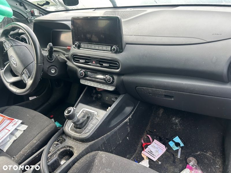 Hyundai Kona - 5