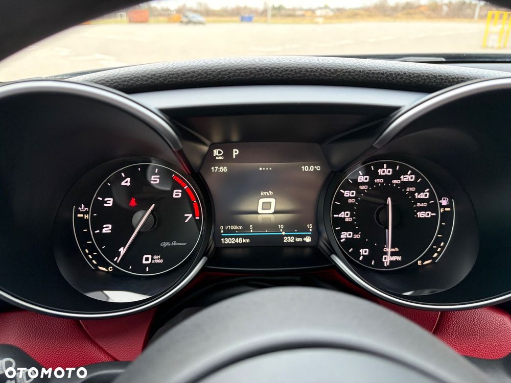 Alfa Romeo Giulia 2.0 Turbo Veloce - 7