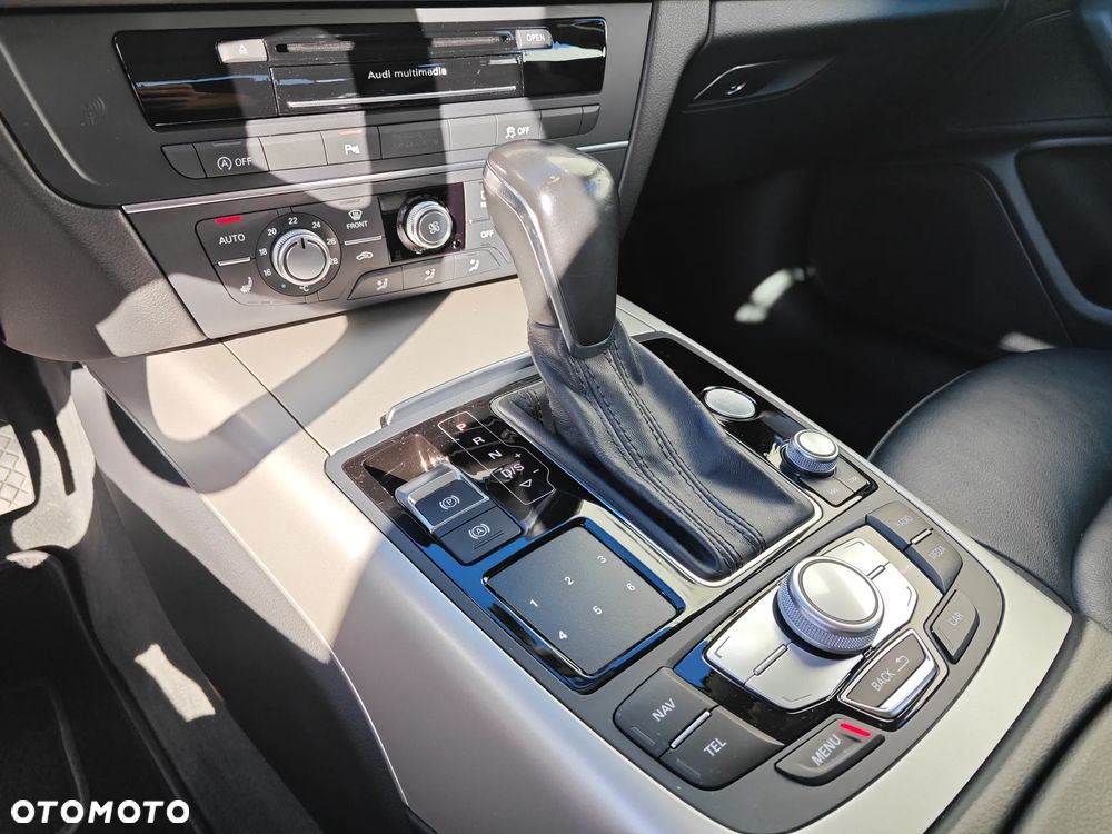 Audi A6 Avant 2.0 TDI ultra S tronic - 22