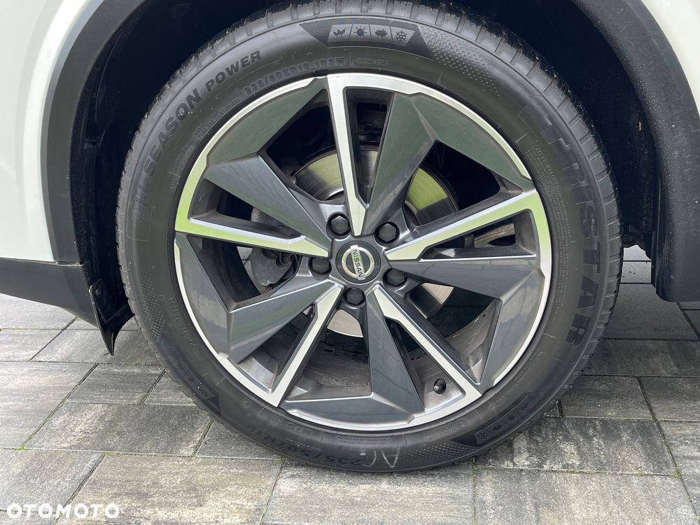 Nissan Qashqai 1.3 DIG-T Tekna - 14