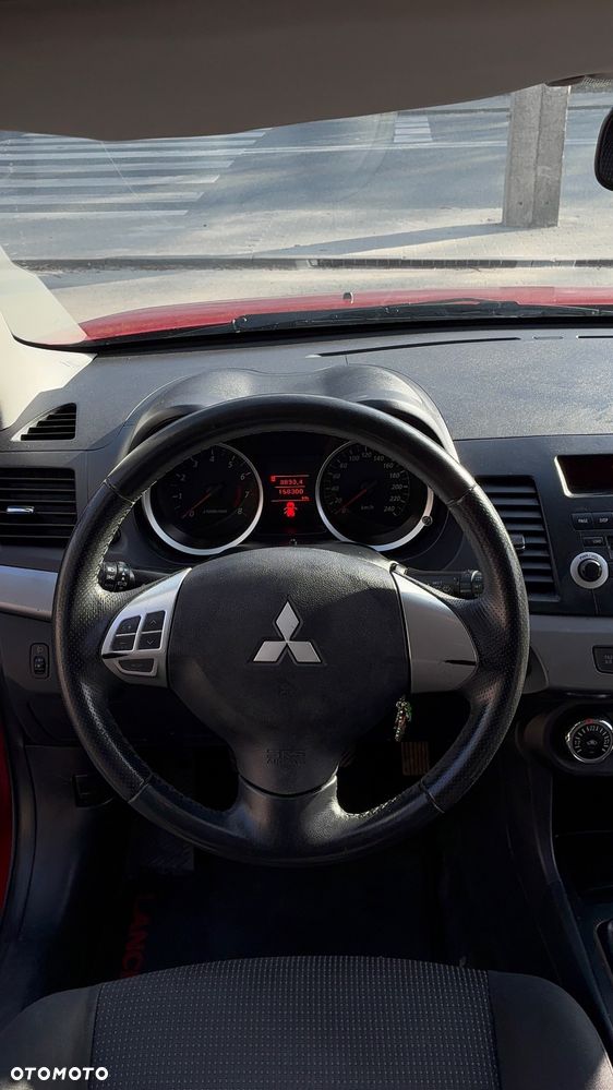 Mitsubishi Lancer - 6