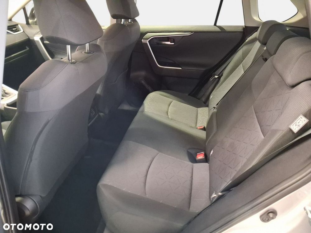 Toyota RAV4 - 14