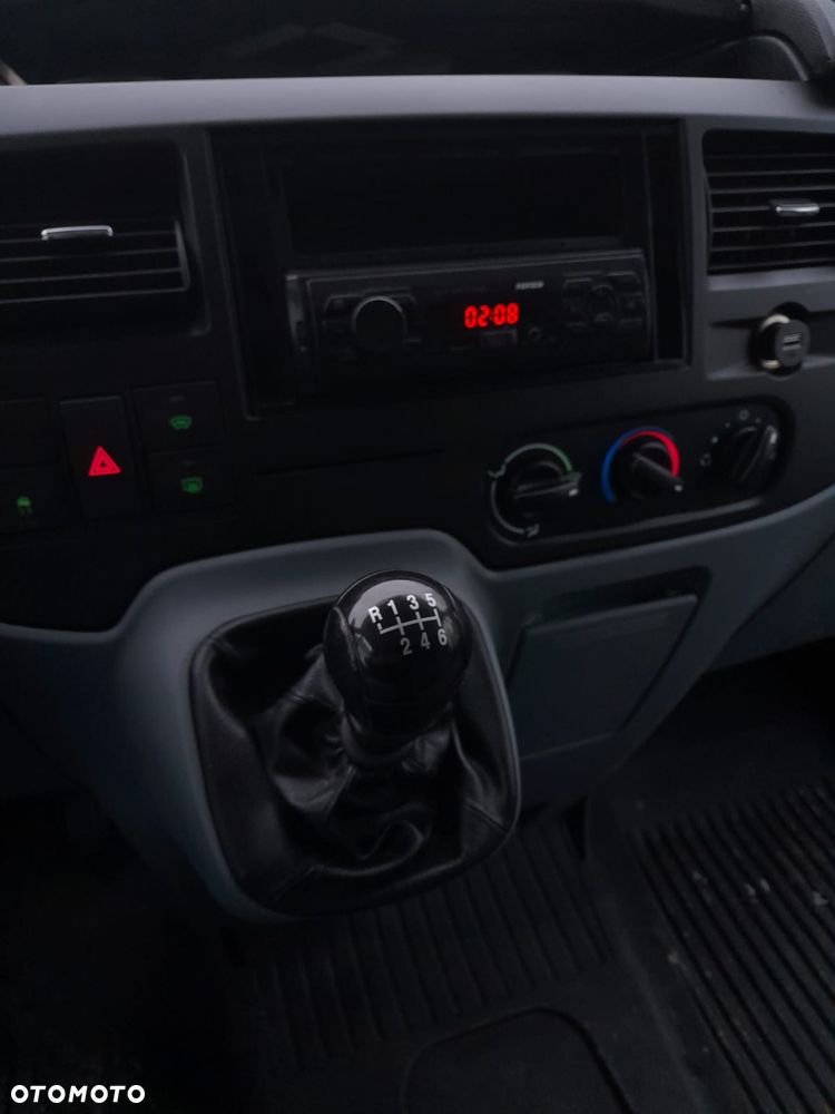 Ford Transit - 5