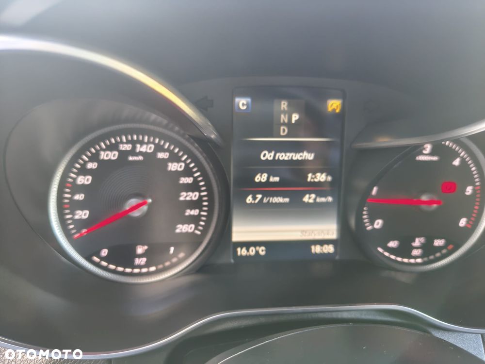 Mercedes-Benz GLC 220 d 4-Matic - 29