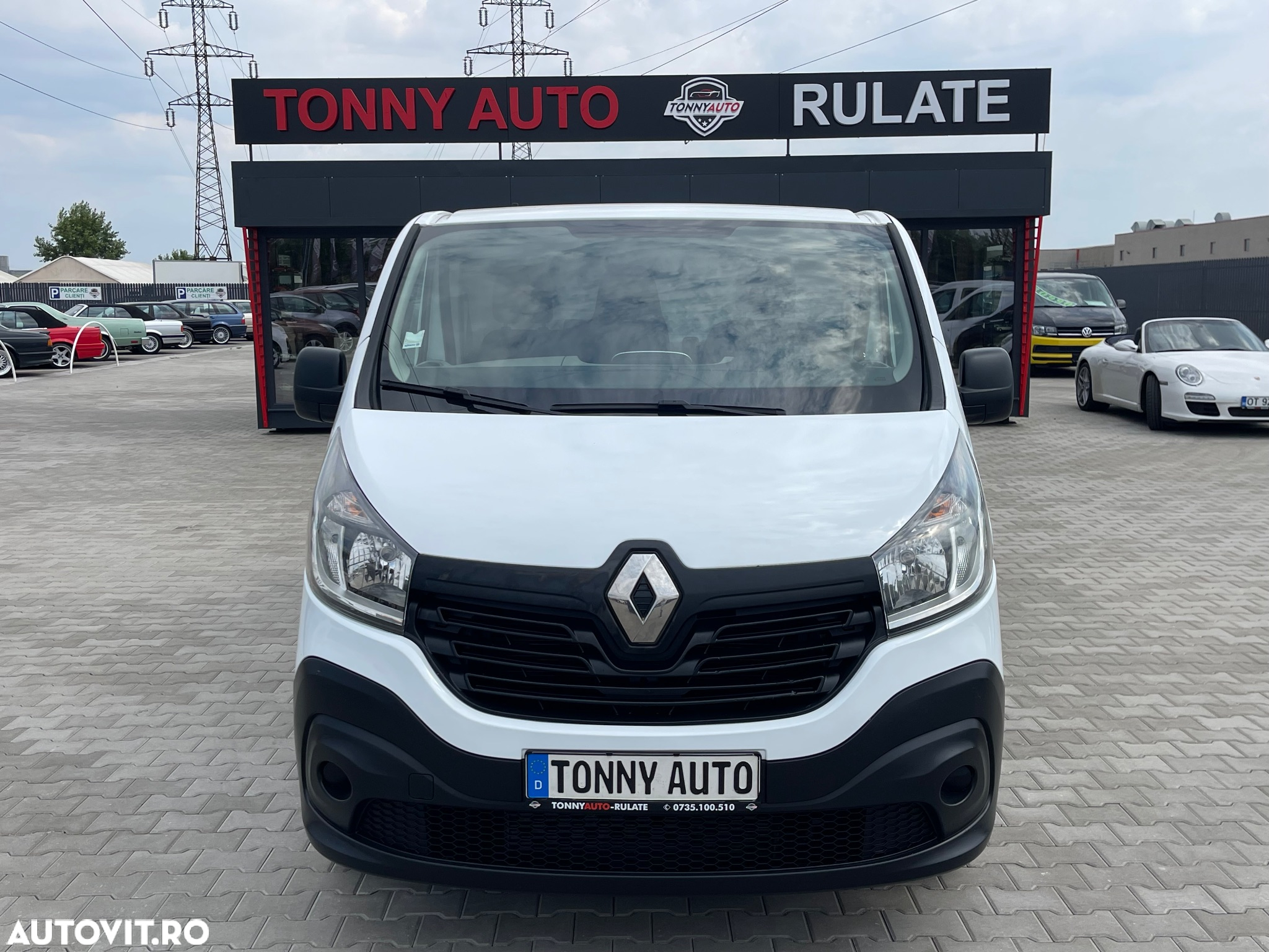 Renault Trafic - 2