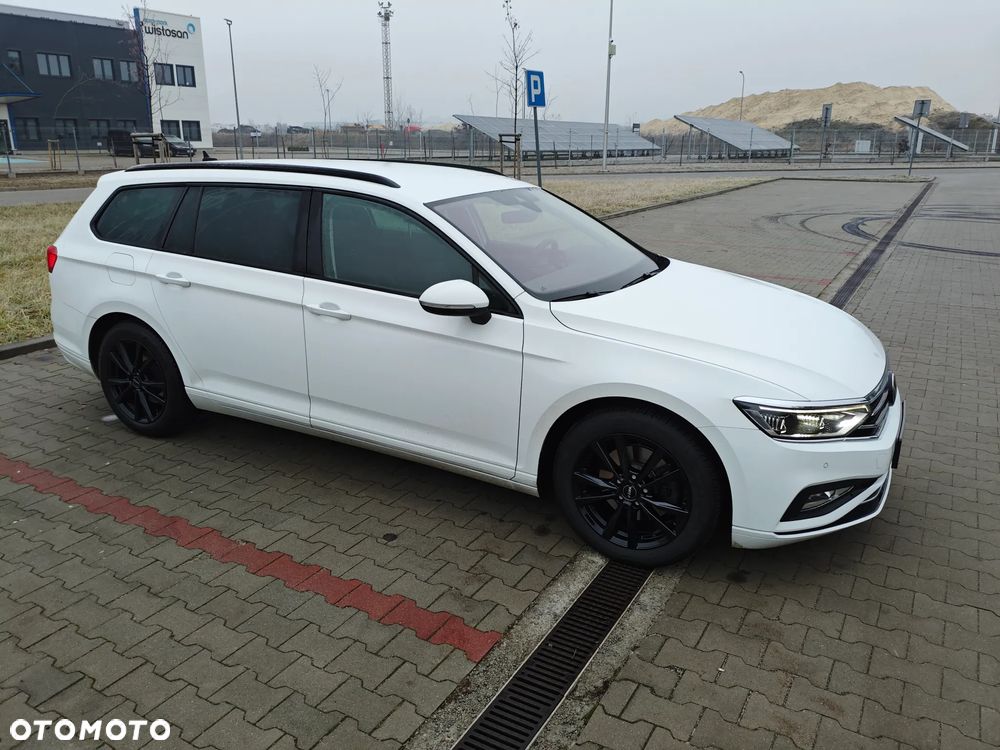 Volkswagen Passat - 3