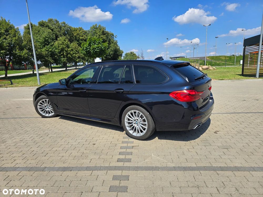 BMW Seria 5 520d M Sport sport - 4