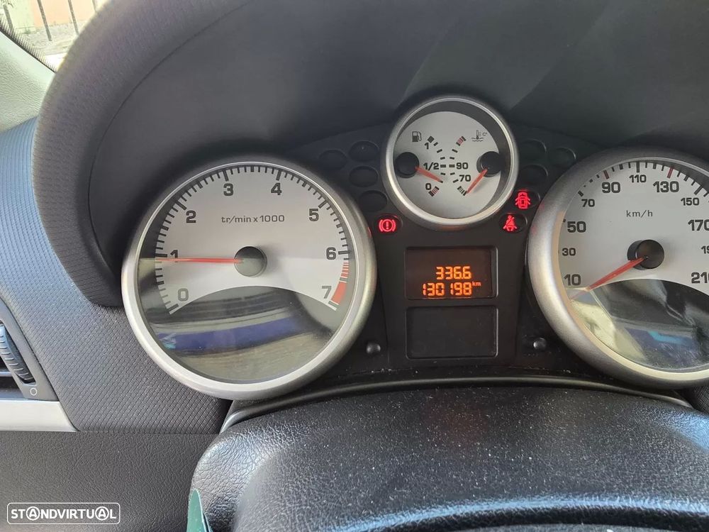 Peugeot 207 1.4 16V Active - 12