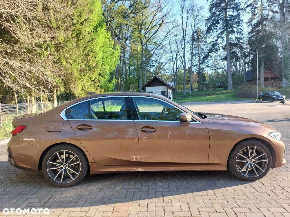 BMW Seria 3 330i xDrive Luxury Line - 5