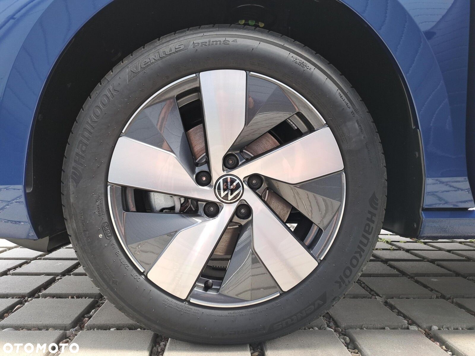 Volkswagen Passat - 18