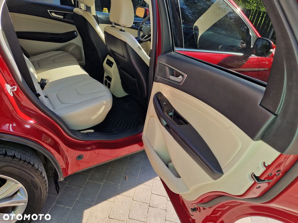 Ford Edge - 21