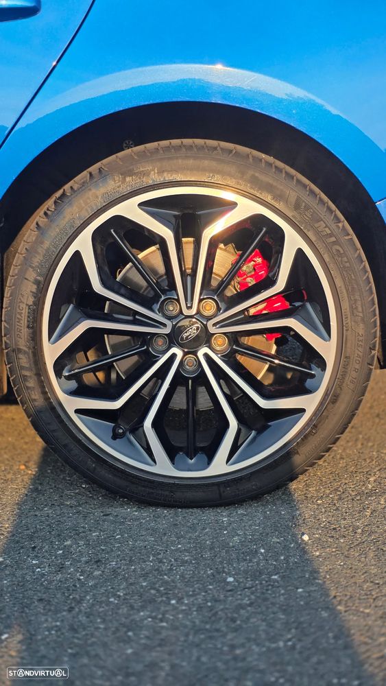 Ford Focus 1.0 EcoBoost Hybrid Aut. ST-LINE X - 12
