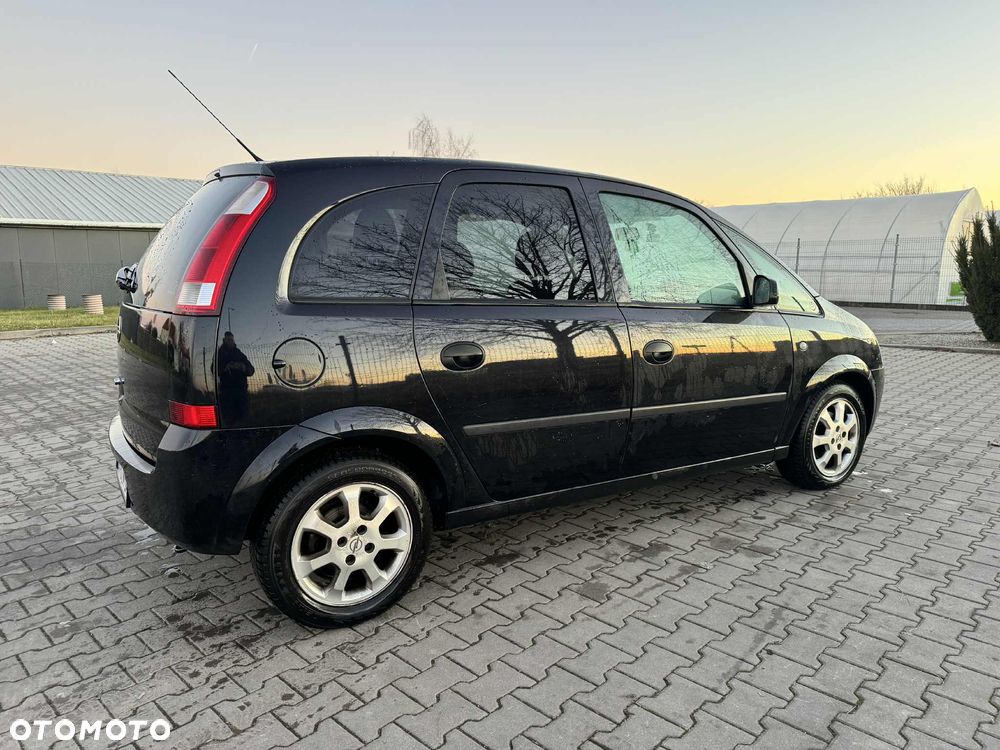 Opel Meriva 1.6 Essentia - 5