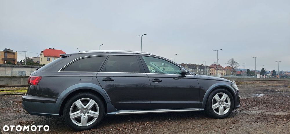 Audi A6 Allroad - 2