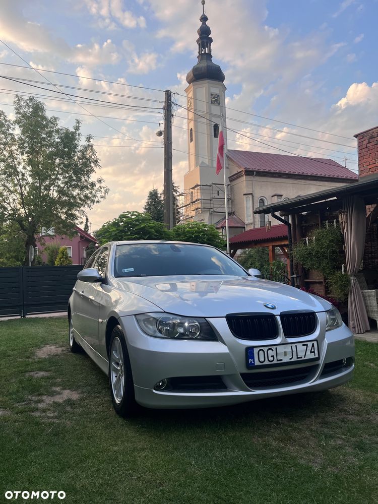 BMW Seria 3 318d - 2