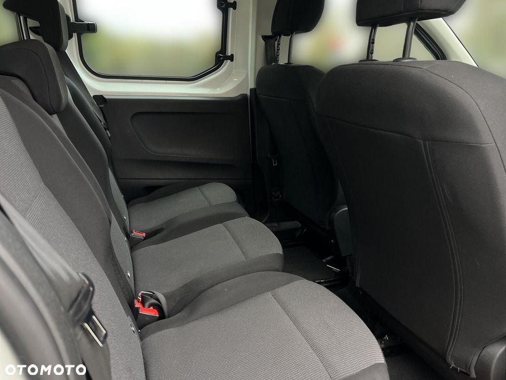 Toyota Proace City Verso 1.5 D-4D Combi - 15