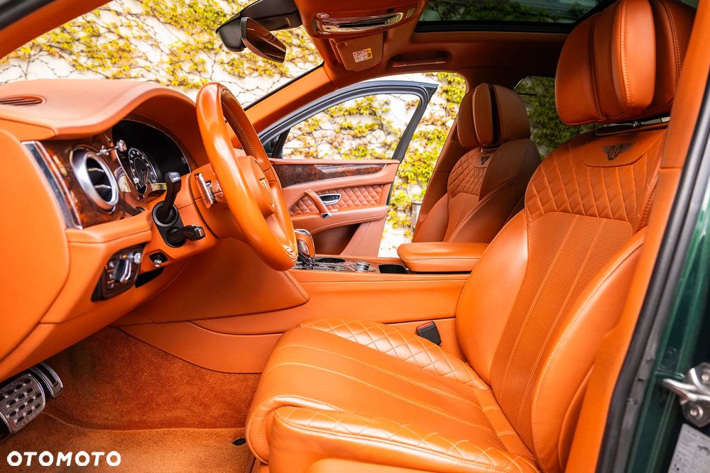 Bentley Bentayga W12 - 12