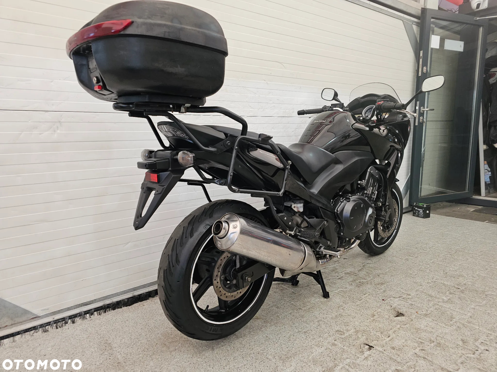 Honda CBF - 18