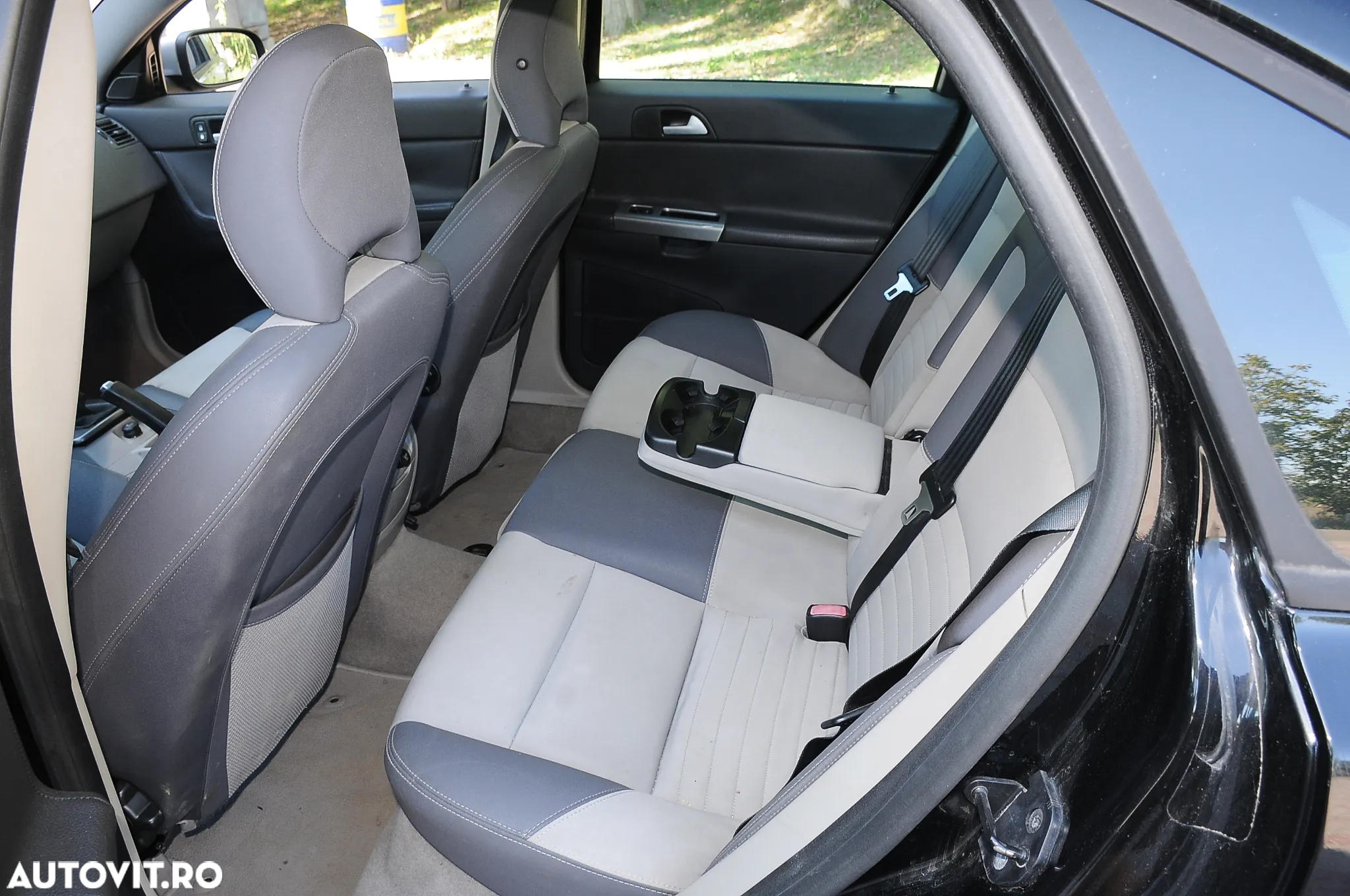 Volvo S40 1.8 Kinetic - 11