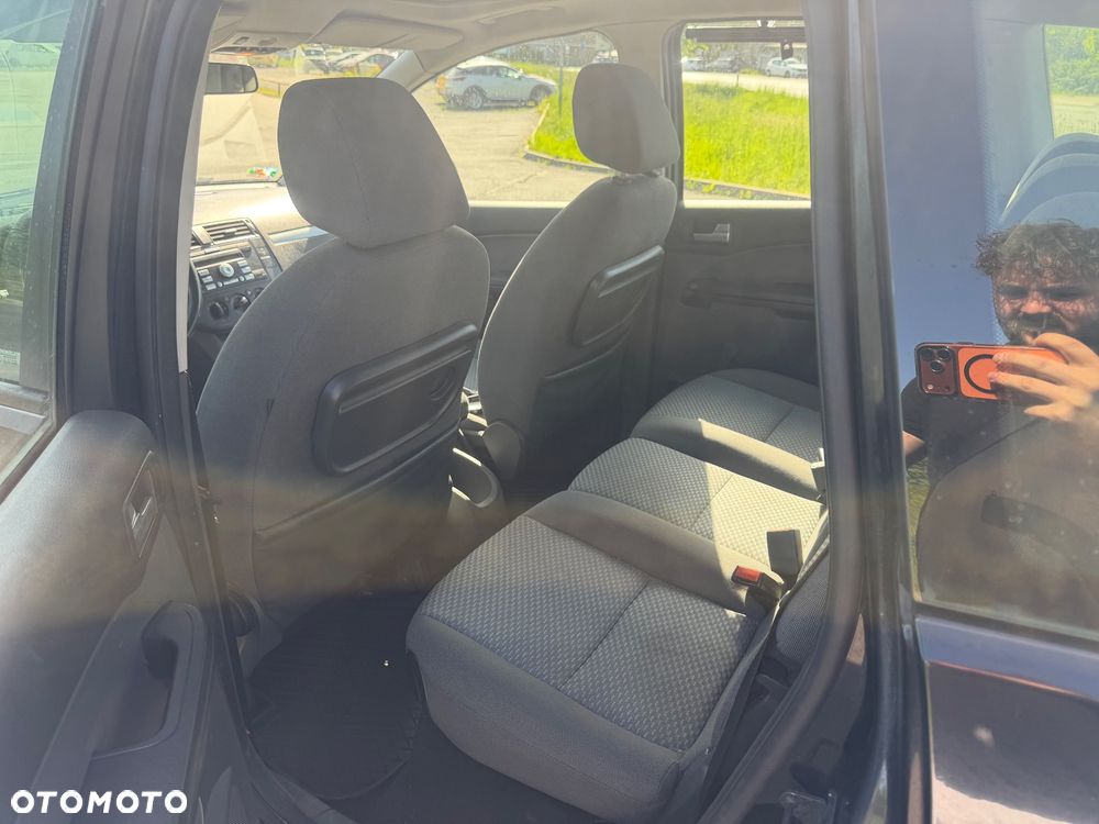 Ford C-MAX - 15