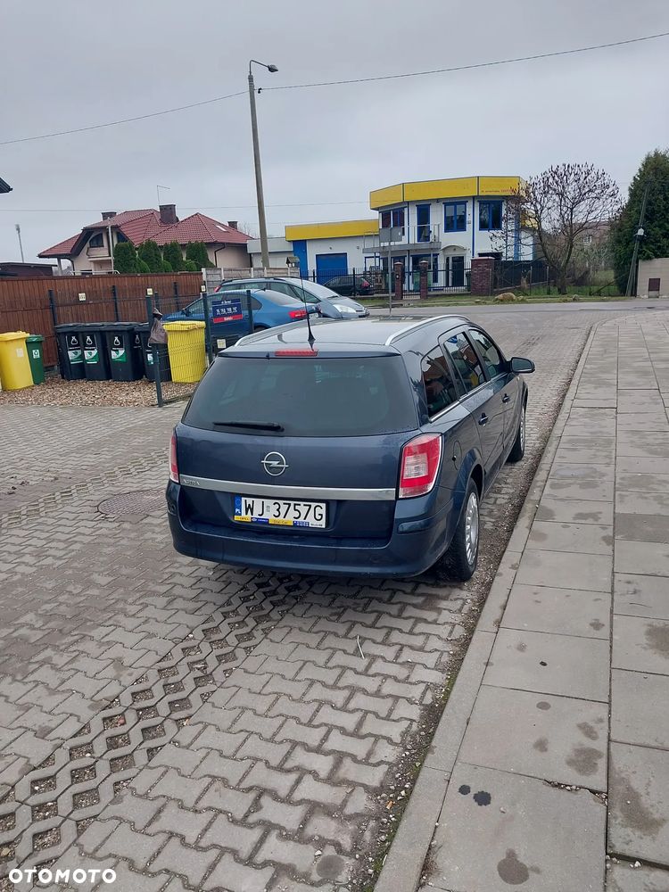Opel Astra 1.8 Automatik Edition - 2