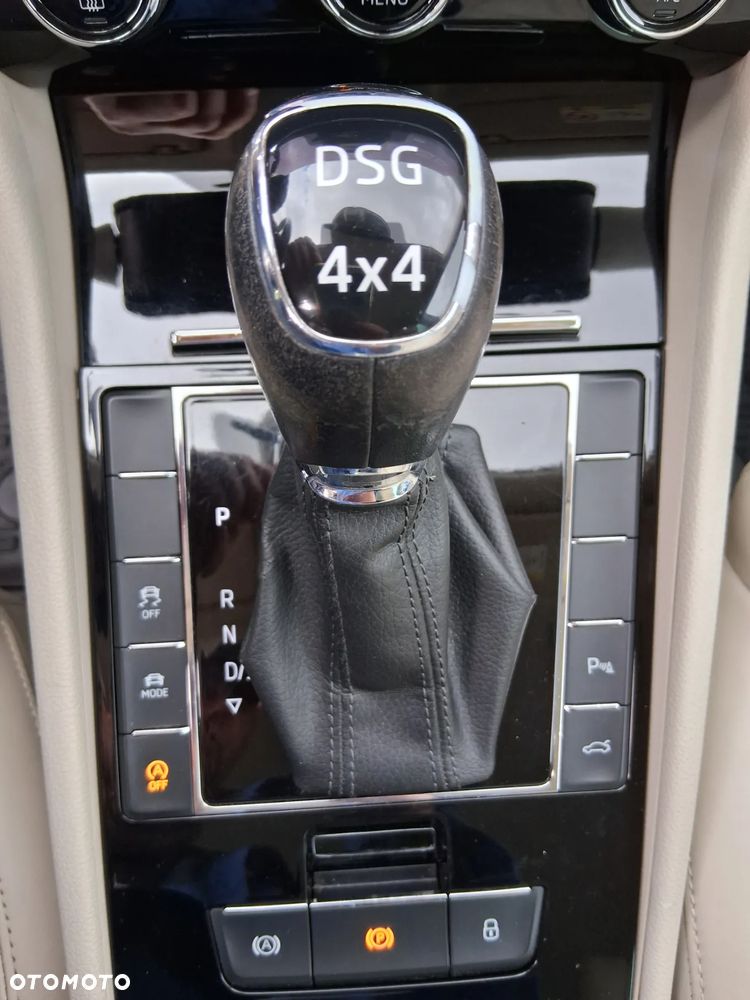 Skoda Superb 2.0 TSI 4x4 L&K DSG - 21